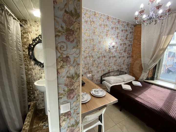 Комната 15 м² в 5-к., 2/4 эт.