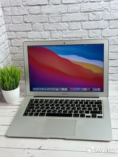 Apple Macbook Air 13 2014