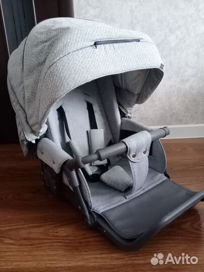 Коляска Adamex Reggio 3 в 1