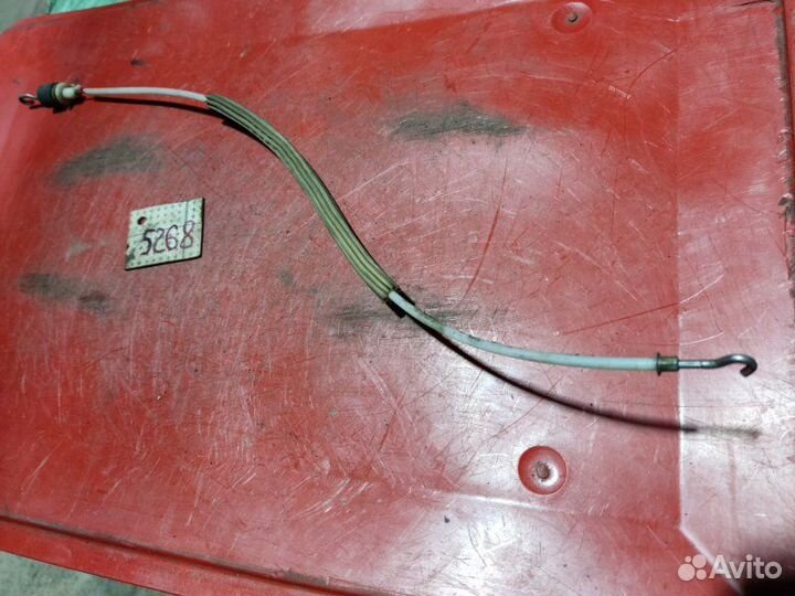 Трос двери передний левый Audi 100 седан 2.5 AAT