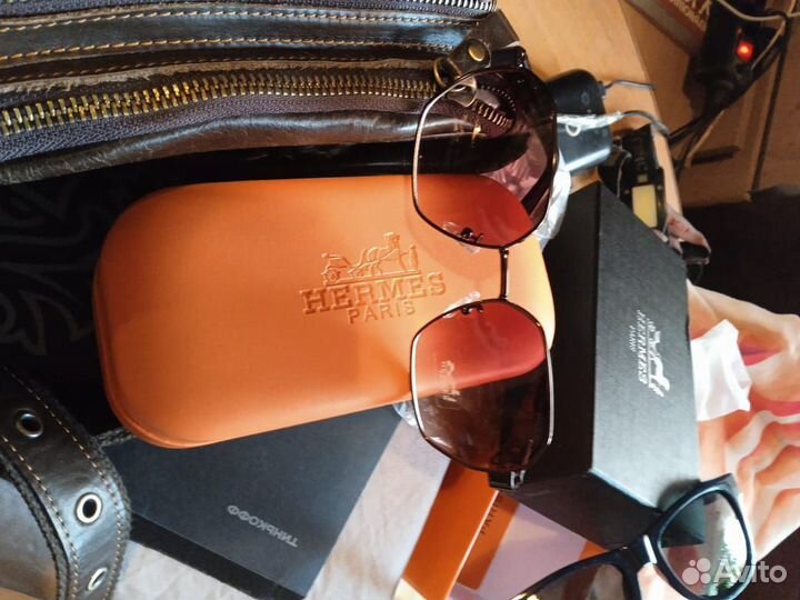 Солнцезащитные очки