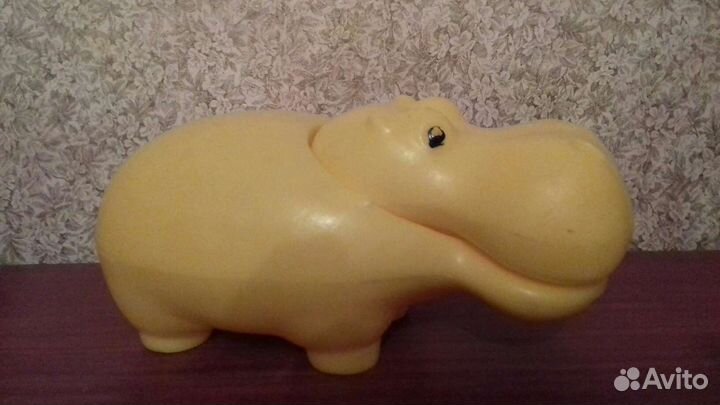 Игрушка бегемот