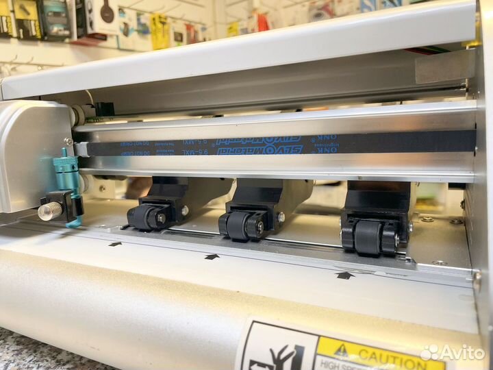 Плоттер для гидрогелевой пленки