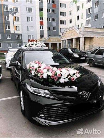 Свадебные украшения на машину