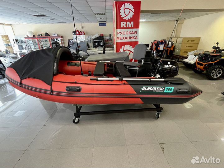 Лодка Gladiator E380 с Мотором Suzuki DF 9.9BS