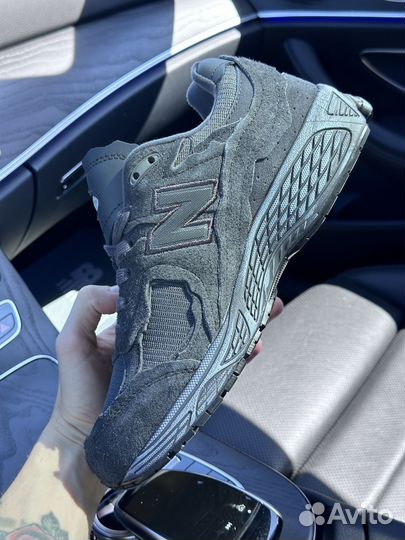 Кроссовки New Balance 2002r Phantom