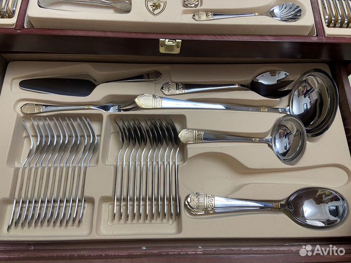 Набор столовых приборов