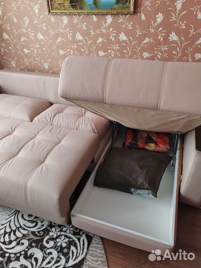 Угловой диван