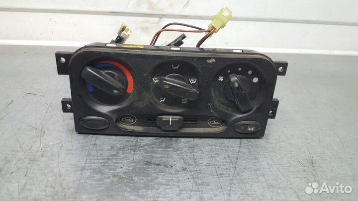 Блок управления отопителя салона (печки) Daewoo