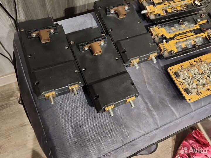 Блок контроля напряжения maybach 57/62 a2851500050