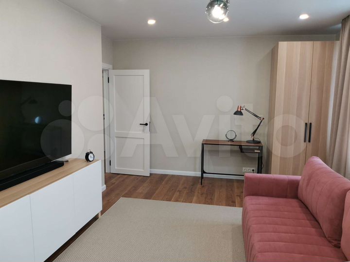 2-к. квартира, 64 м², 2/3 эт.