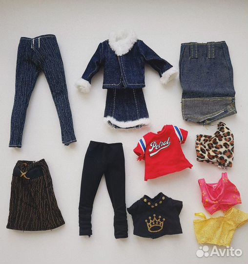 Одежда и обувь для Барби