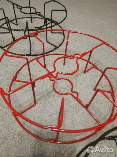 Подставка для цветов металлическая