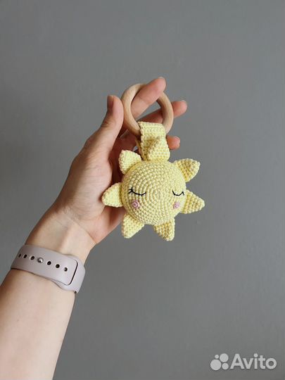 Погремушка грузунок вязаная в наличии и на заказ