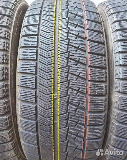 Bridgestone Blizzak VRX 205/50 R17 98T