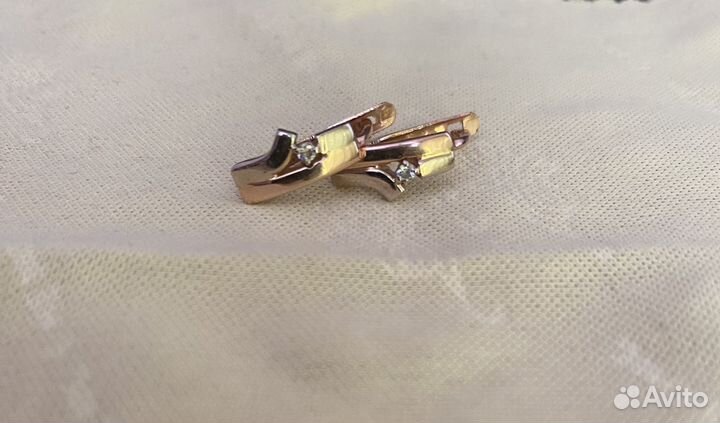 Золотые серьги