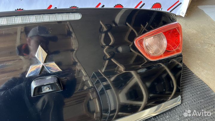 Крышка багажника mitsubishi lancer 10 оригинал