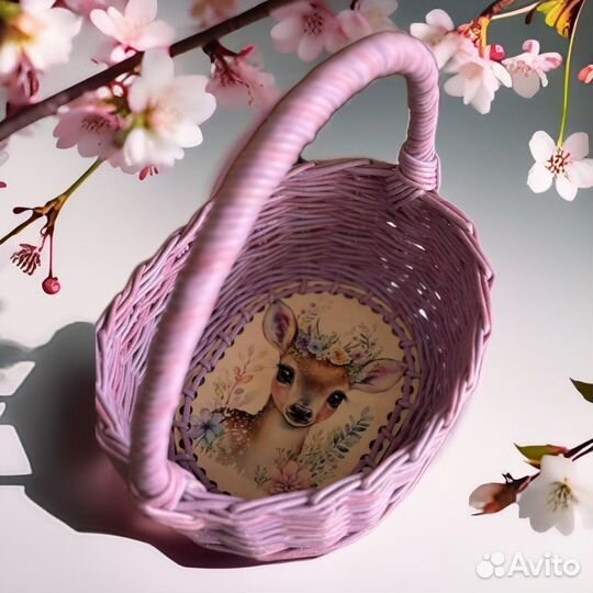 Корзина плетеная из бумажной лозы