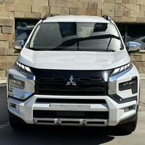 Mitsubishi Xpander Cross 1.5 AT, 2023, 1 000 км, с пробегом, цена 3 049 000 руб.