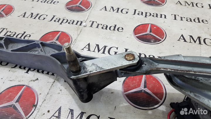 Трапеция дворников на Mercedes-Benz W219