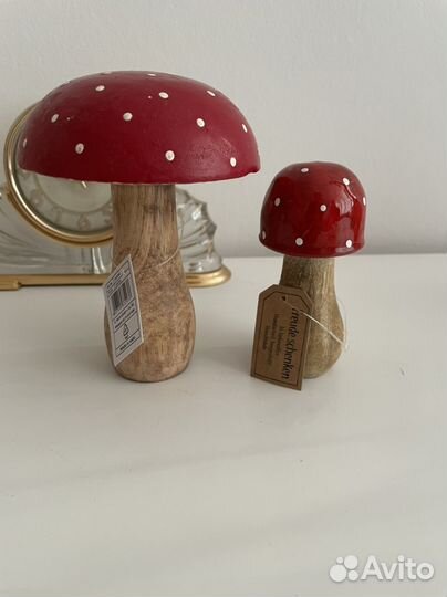 Декоративные деревянные грибы