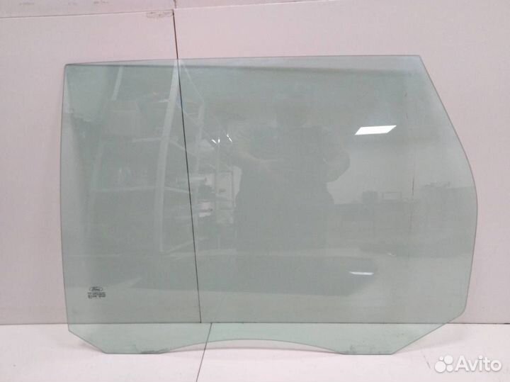 Стекло двери задней левой Ford Focus 2 DA 2005-200