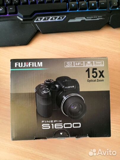 Fujifilm Finepix s 1600(обмен)