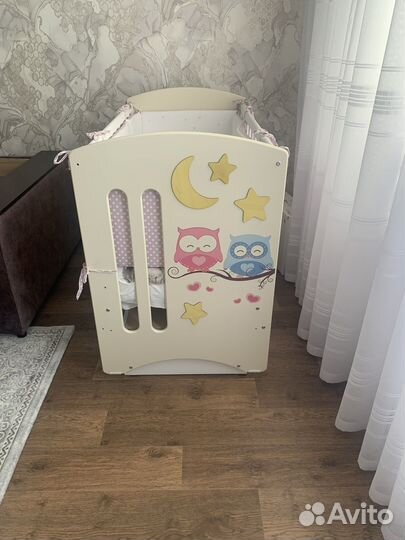 Детская кроватка