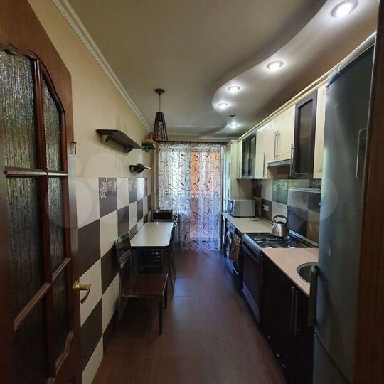 2-к. квартира, 60 м², 3/5 эт.