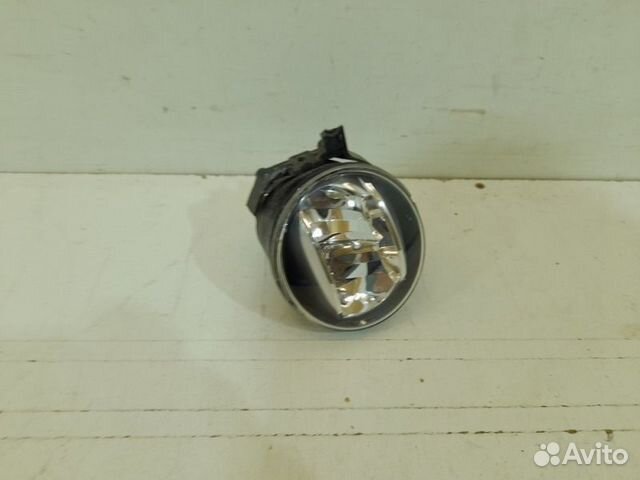 Фара противотуманная передняя левая Toyota Land