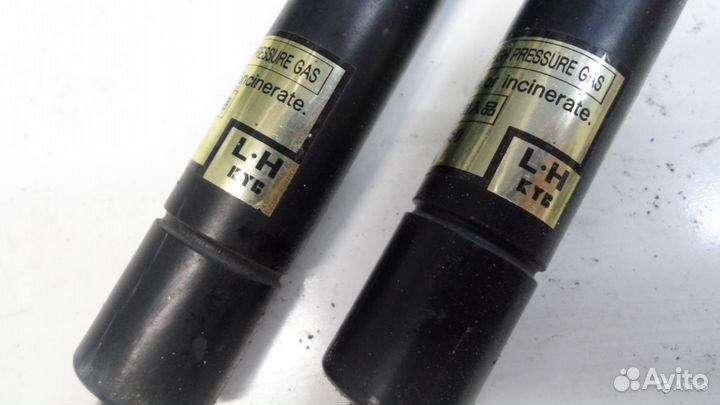 Амортизатор крышки багажника toyota probox левая