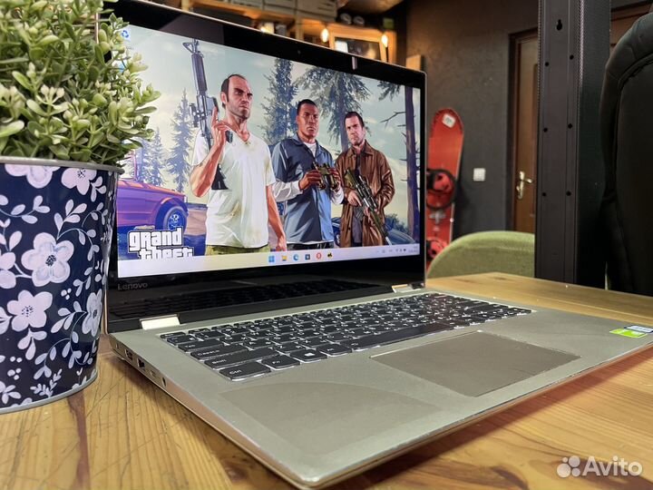 Ноутбук Lenovo Yoga / Сенсор / Core i3 /GeForce