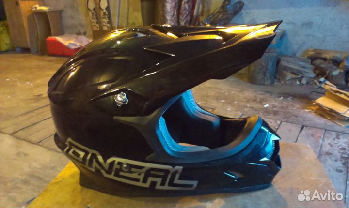 Продам шлем oneal