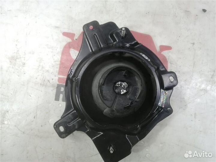 Фара передняя правая Ssang Yong Korando KJ M161