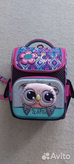 Школьный рюкзак(ранец,портфель)