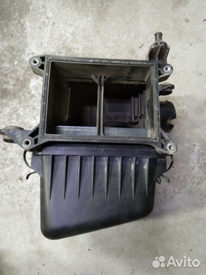 Корпус воздушного фильтра Хендай Элантра 4