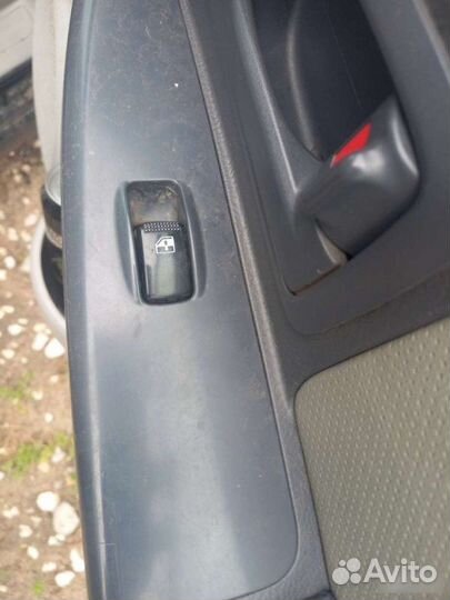 Стеклоподъемник передний правый Kia Cerato