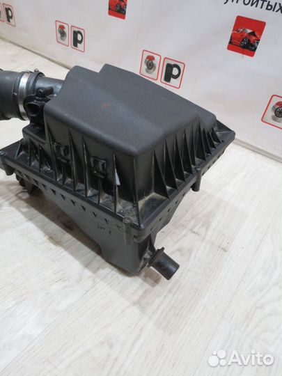 Корпус воздушного фильтра Opel Astra J