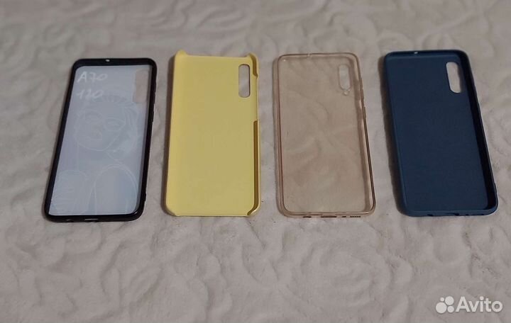 Чехлы на телефон samsung А70