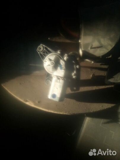 Nissan Juke J15 моторчик стеклоочистителя