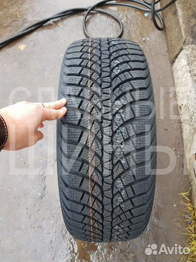 Kumho WinterCraft WP71 245/45 R19 102V