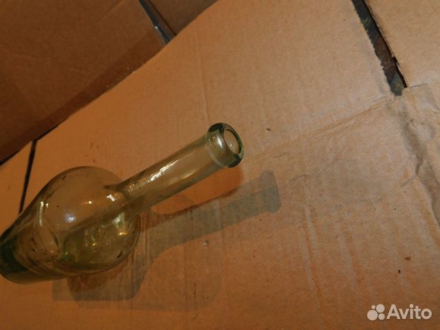 Антикварная, водочная бутылка Смирнов ри