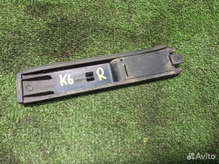 Заглушка молдинга крыши Lexus RX300 (MCU15) 2002