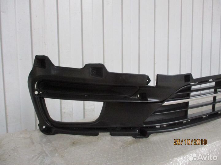 Решетка бампера KIA RIO с 15-17 новая