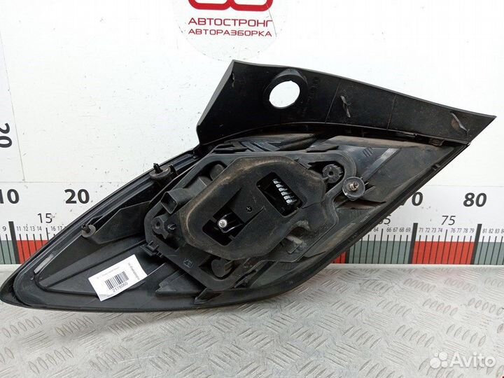 Фонарь задний для Opel Astra H 93183056