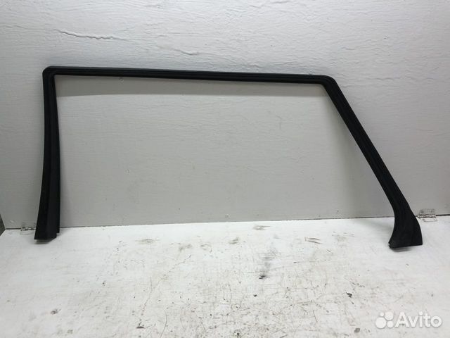 Молдинг двери для Mercedes W202 универсал