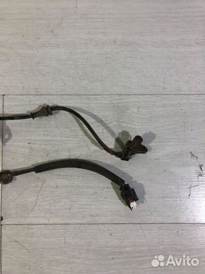 Датчик ABS передний правый KIA RIO 3 1.6 ат седан