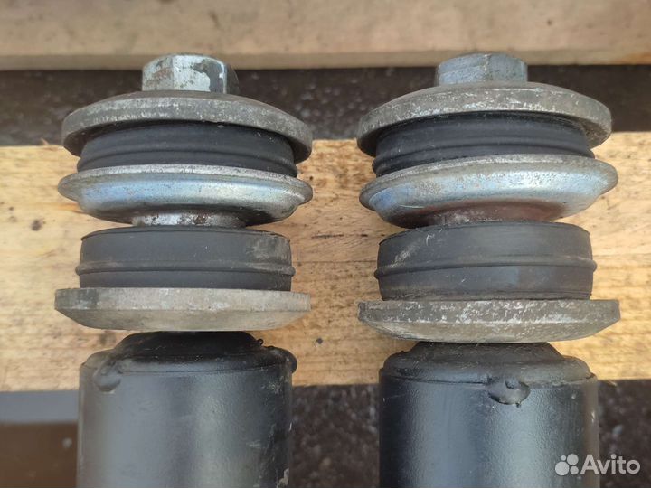 Амортизаторы передние MAN TGL 12.180