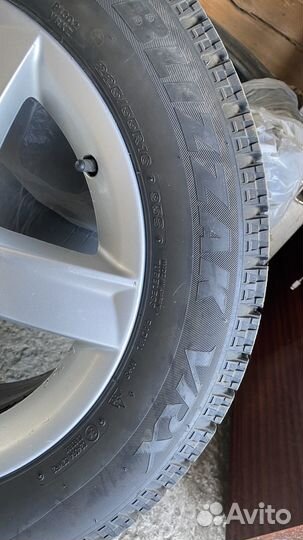 Комплект дисков с резиной Audi R16