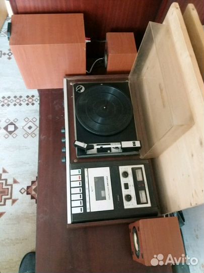 Электрофон Россия-325 стерео